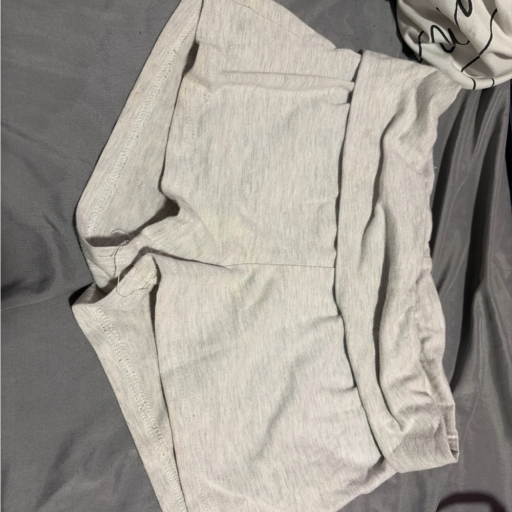 Light Gray Casual Shorts Edikted